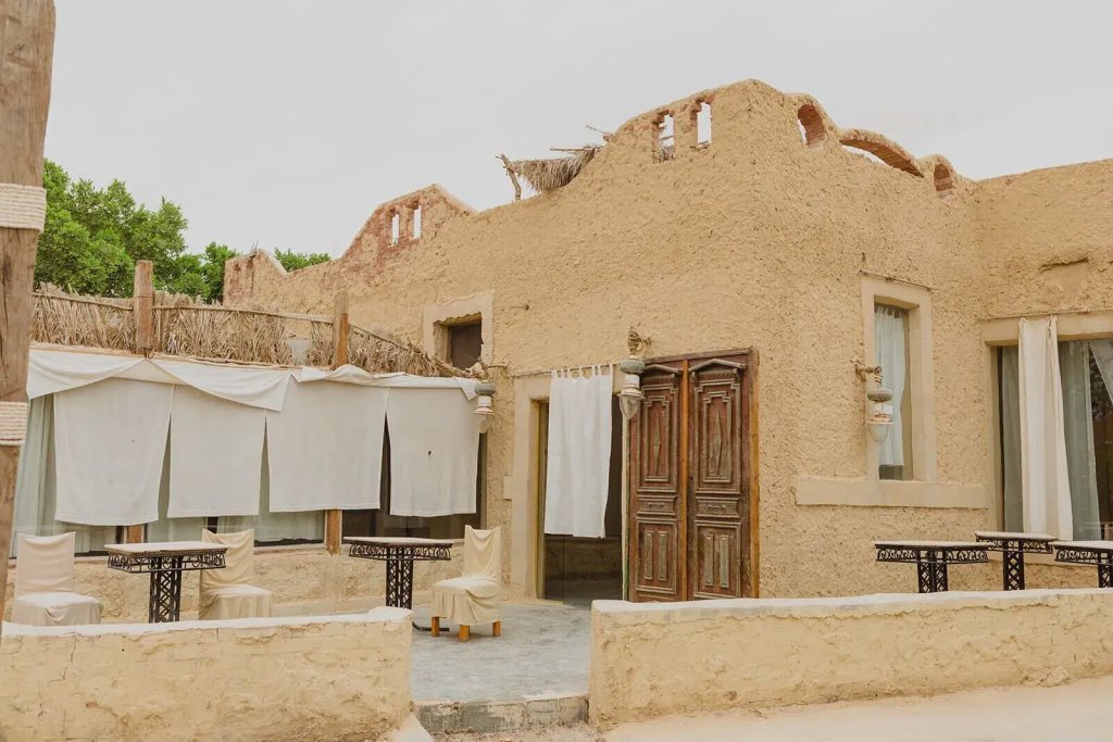 Shali Lodge by null