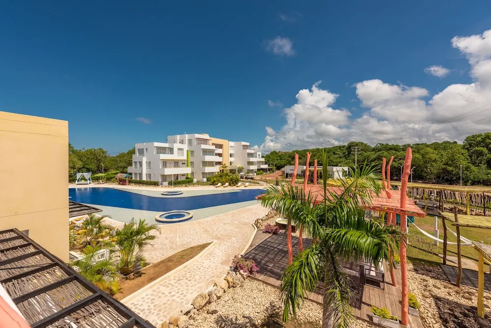 Beach & Waterfront
