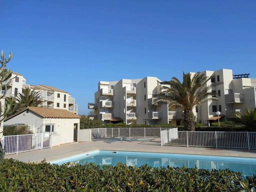 Accès direct plage pour ce superbe T2 moderne et fonctionnel 6FR325
