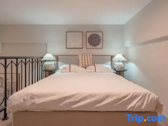 Double Apartment with balcony (full double bed)