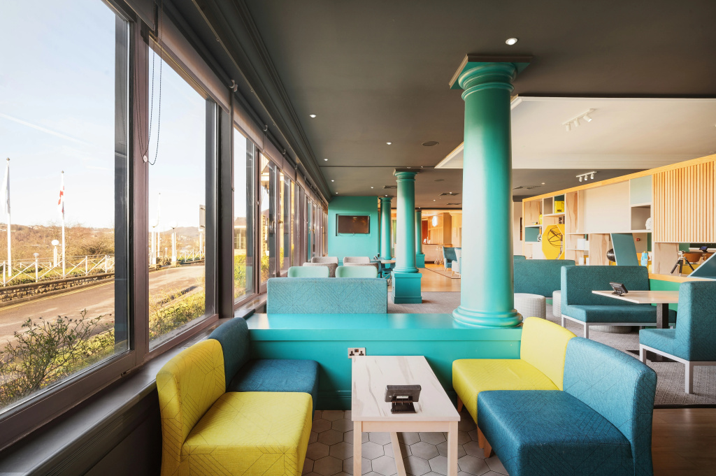 Holiday Inn Brighouse by IHG - Général