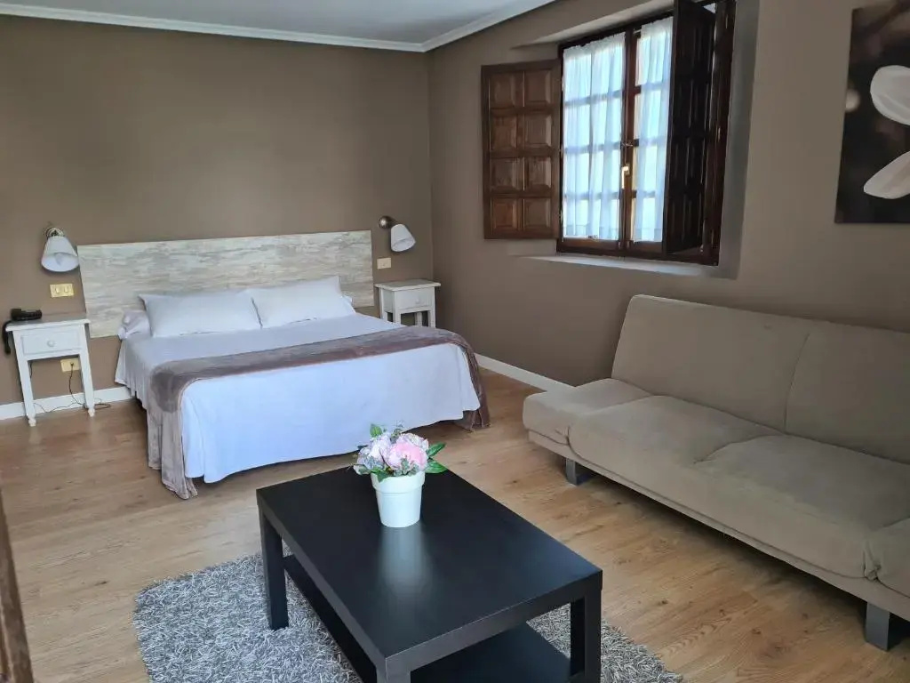 Hotel Colegiata - Chambres