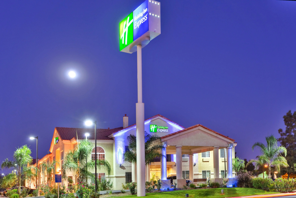 Holiday Inn Express Delano by IHG
