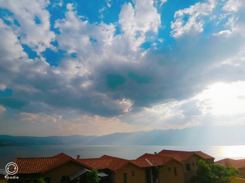 Отель Dali lila's house Seaview Guesthouse в Дали