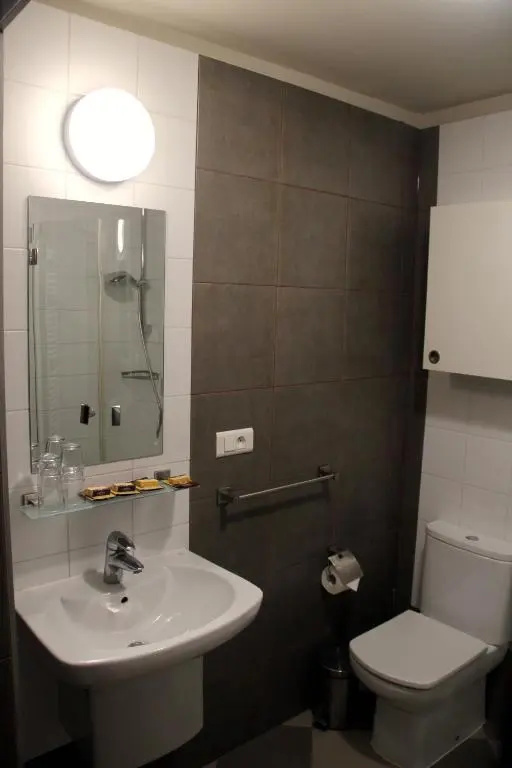 Dom Gosci Opactwa Benedyktynow - Chambres