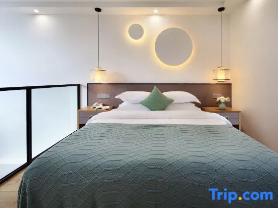 Standard Double Duplex room with garden view (full double bed)