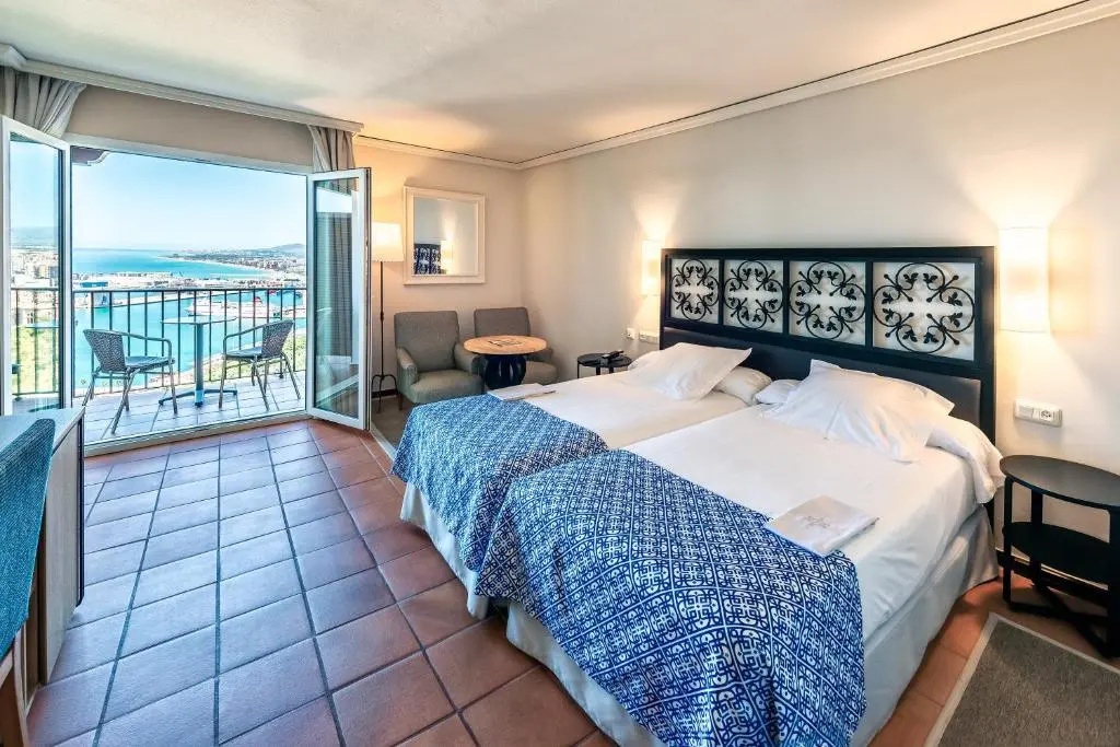 Parador de Malaga Gibralfaro - Chambres