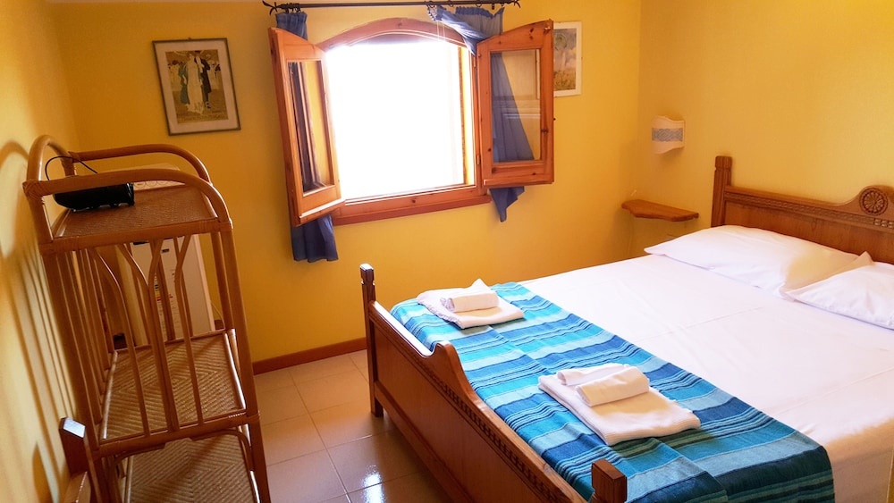 La Baia Apartments — 2