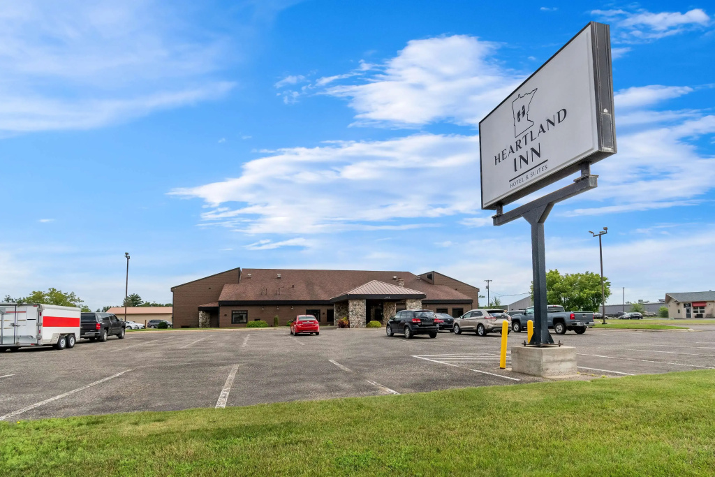 Heartland Inn & Suites, Surestay Collection By Best Western