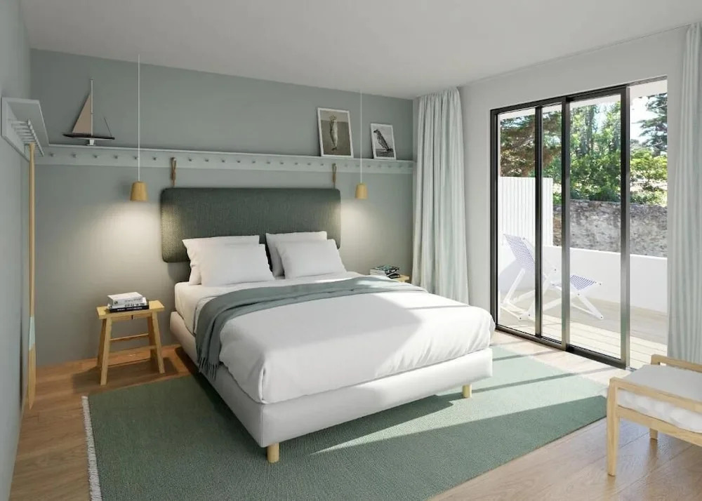 Les Hautes Mers - Fontenille Collection by null