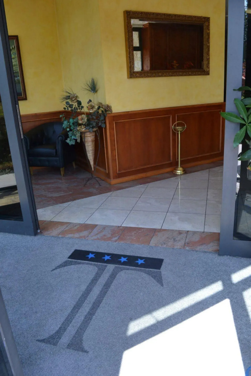 Hotel Tricolore - Général