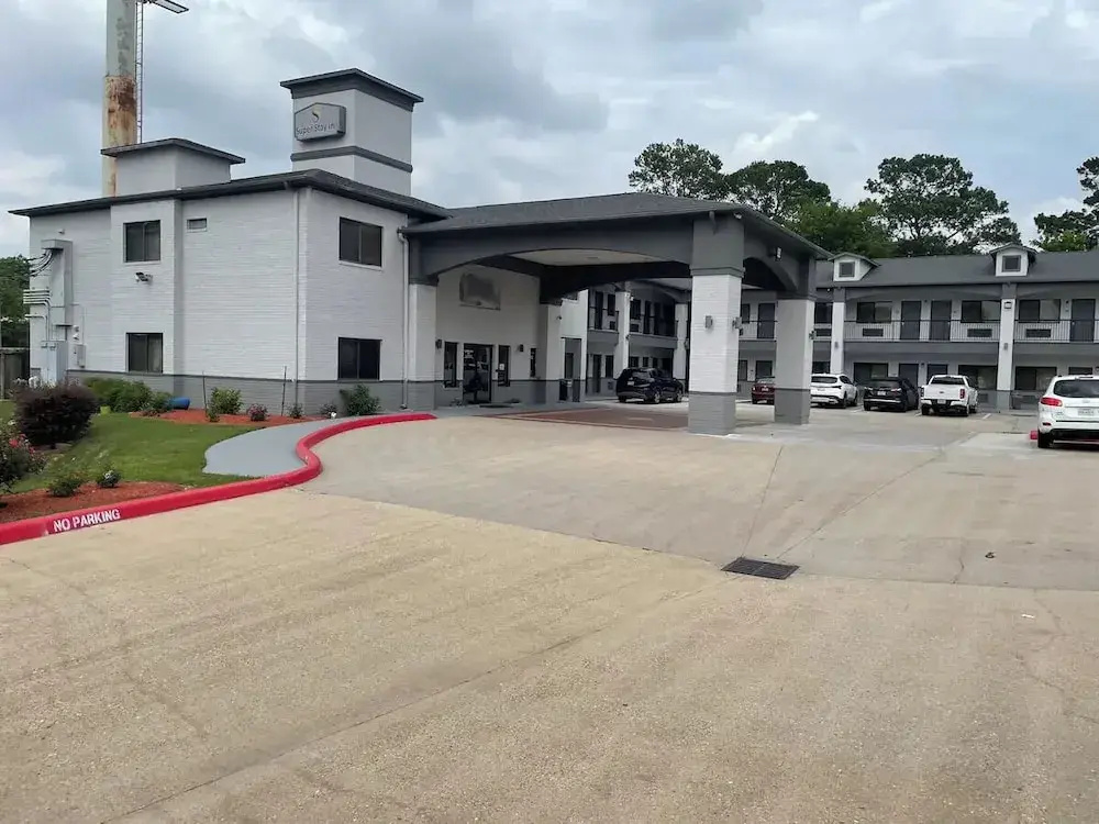 Super Stay Inn Humble IAH East