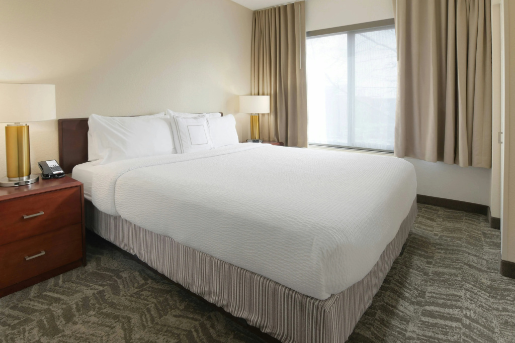 SpringHill Suites by Marriott Dallas Addison/Quorum Drive — фото