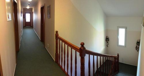 gallery_image_hidden_28