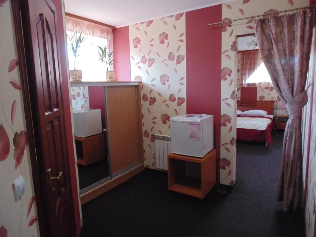 Economy room