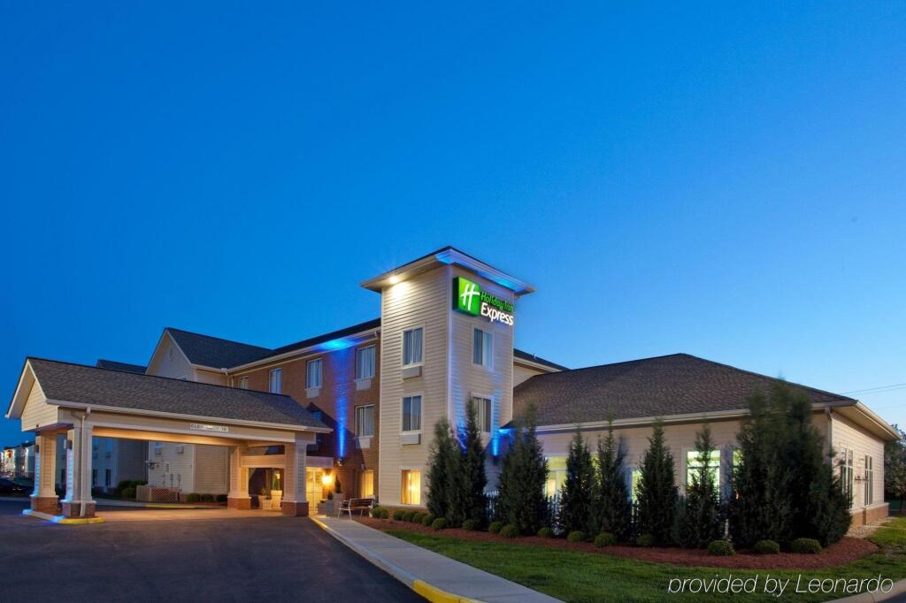 Holiday Inn Express & Suites Columbus SE - Groveport, an IHG Hotel image