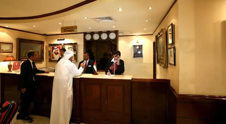 Lobby & Reception