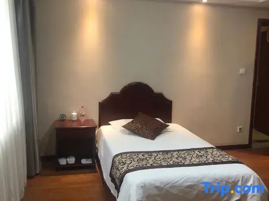Economy room