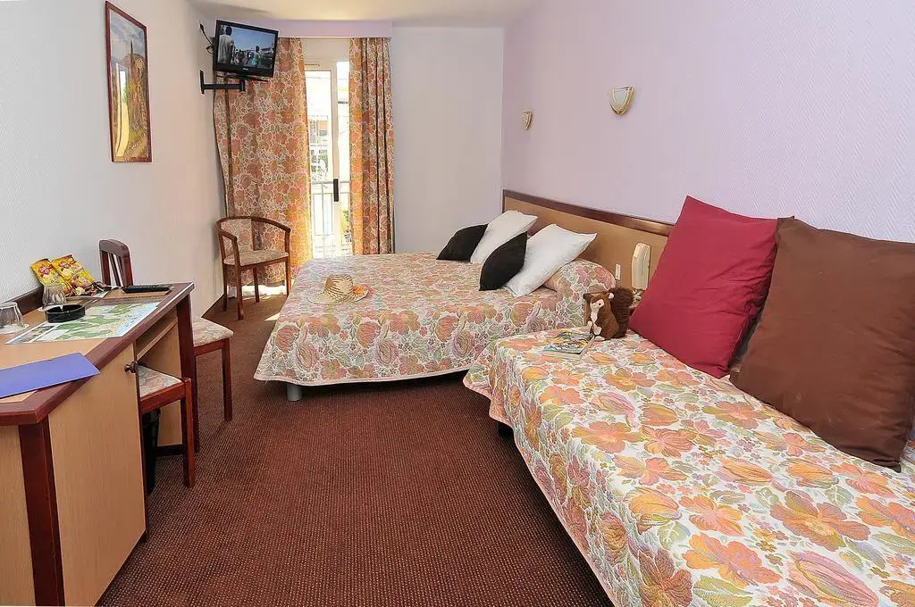 Hotel photo 8