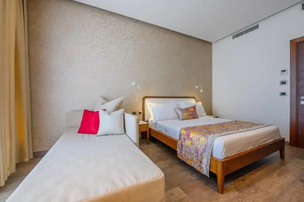 Premium room
