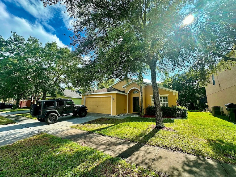 Grand Premium 5BR Pool Home Near Disney Parks