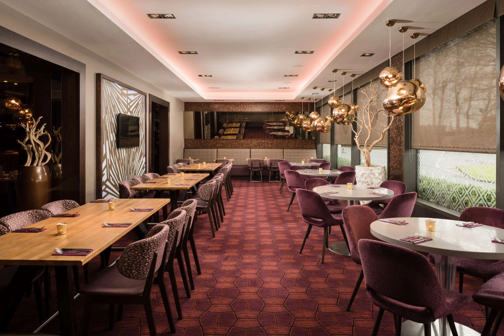 Carlton Hotel - Général