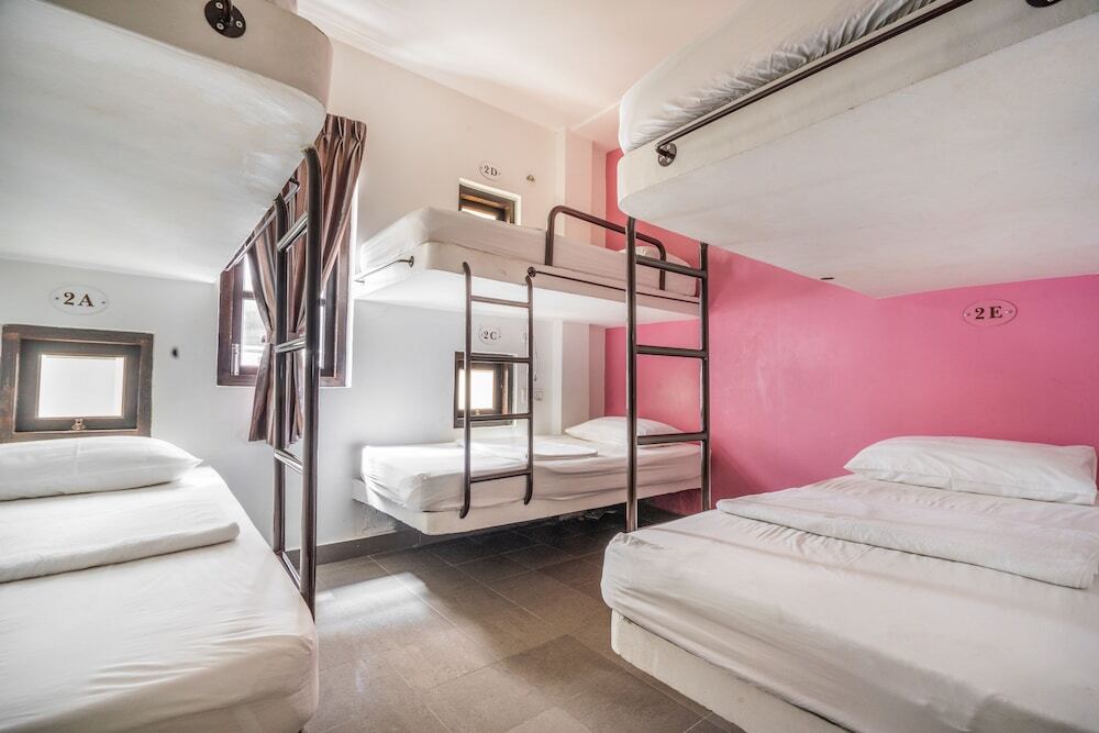 Hotel Paloma Inn