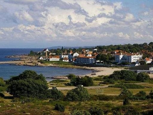 Beach & Waterfront