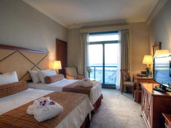 Al Diar Capital Hotel
