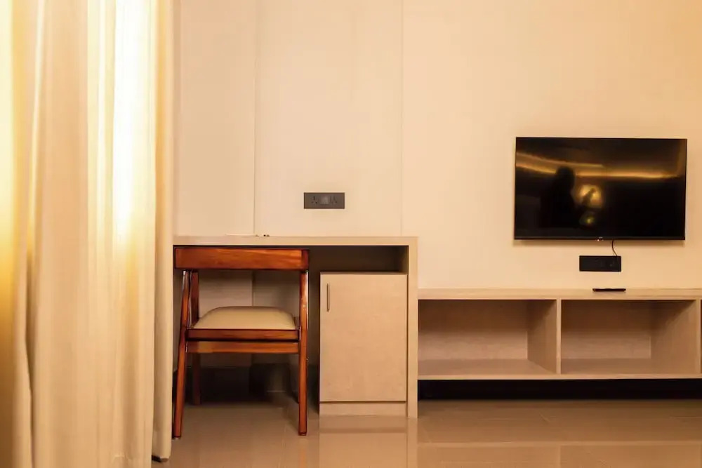 The Layover Hotel — фото 6