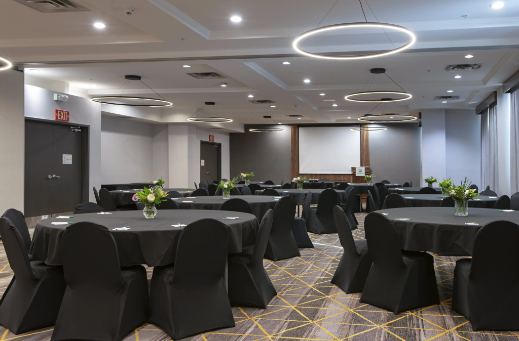 Holiday Inn Hotel & Suites Kamloops by IHG - Général