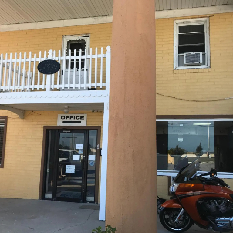 Luxury Inn
