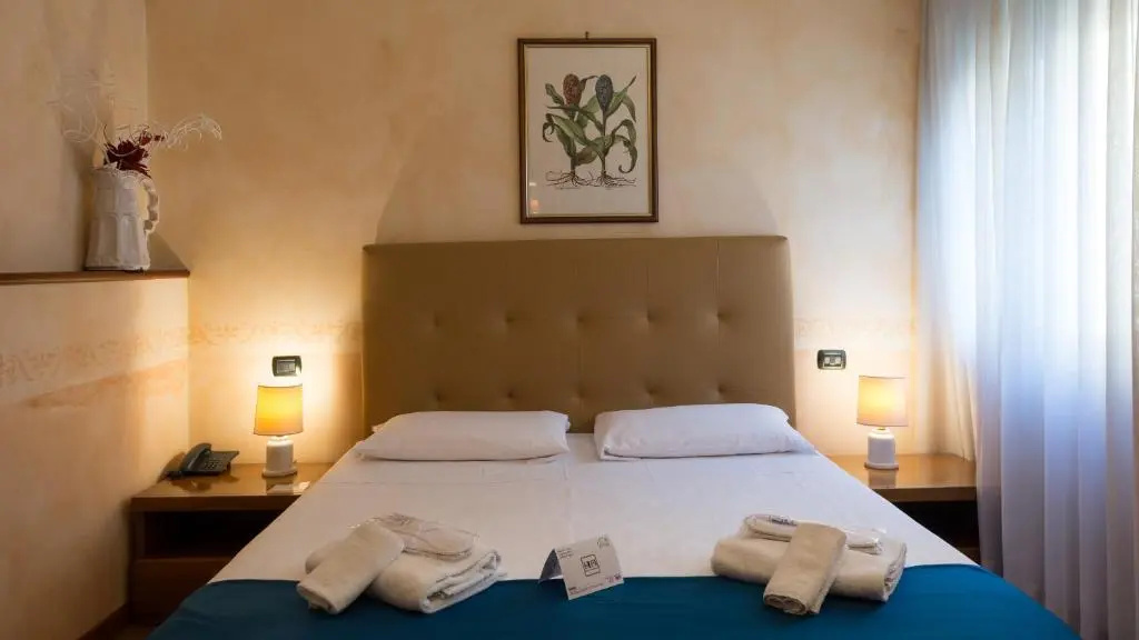 Hotel Lombardia - Chambres