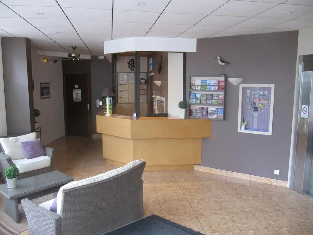 Voir la photo 1 — Hotel La Sterne