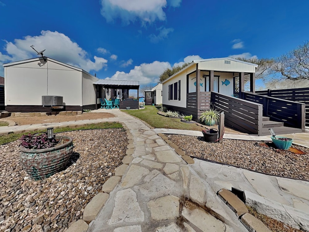 Speckled Trout Cottages