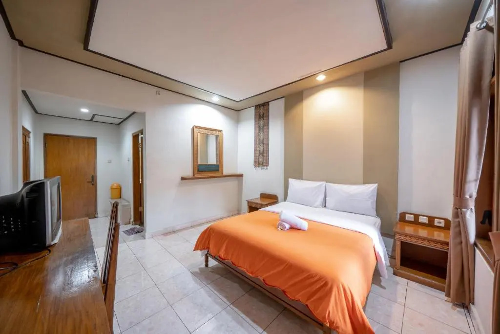Superior Double room (full double bed)