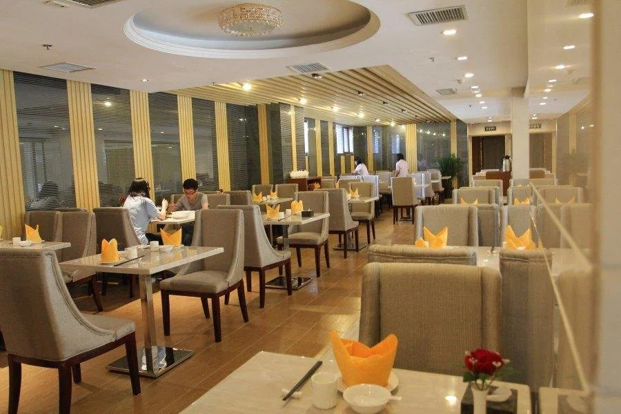 Goethe Holiday Inn - Général