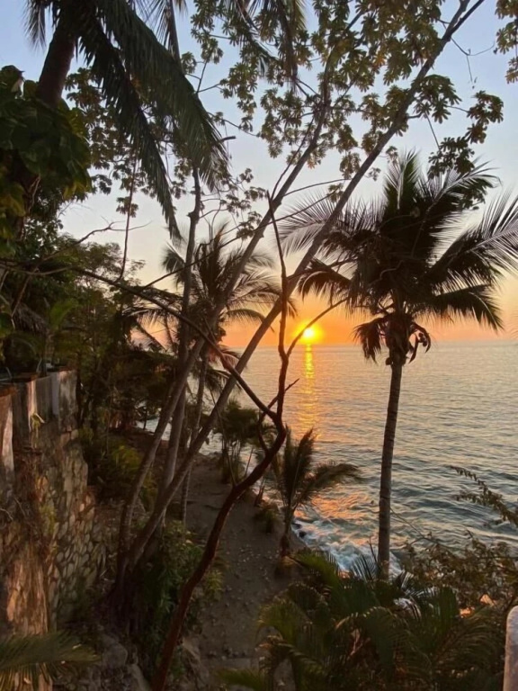 Beach & Waterfront