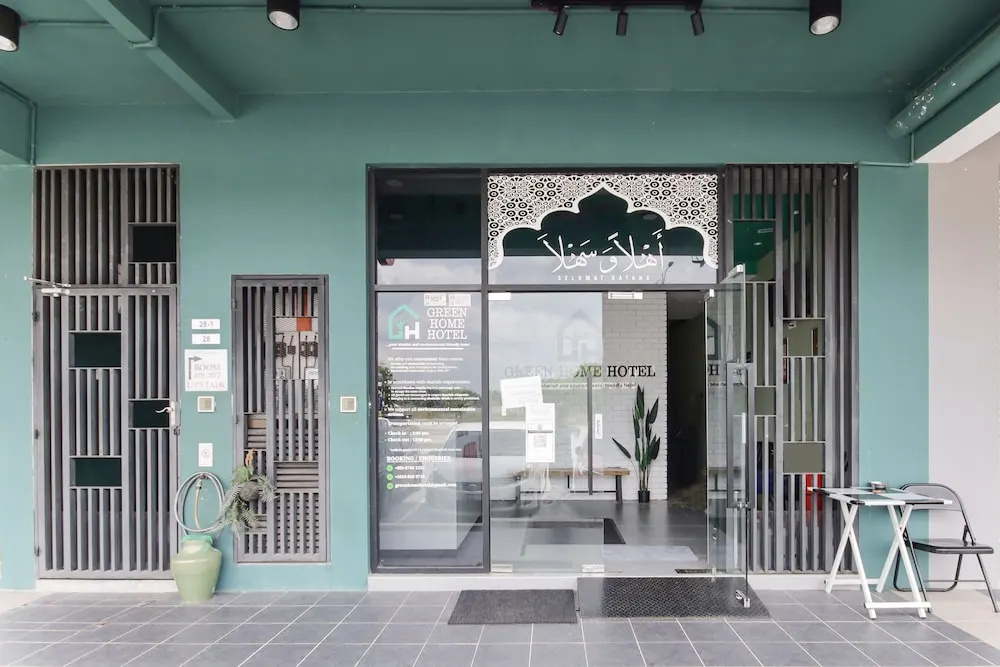 Lobby & Reception