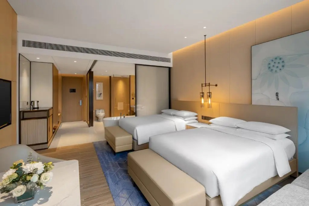 Standard Quadruple room with river view