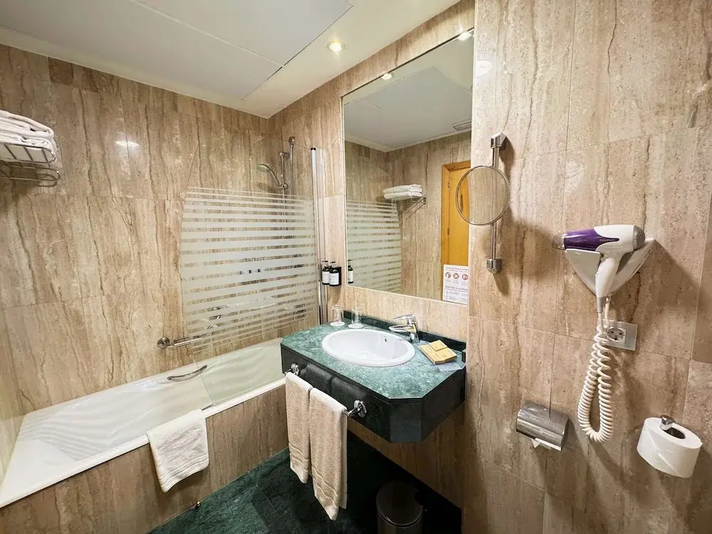 Becquer Hotel, Historic City Center - Chambres