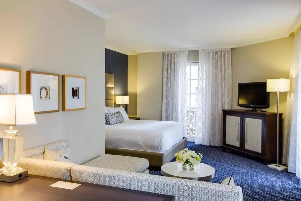 The Adolphus, Autograph Collection - Chambres
