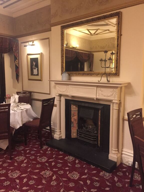 Regency Hotel - 10