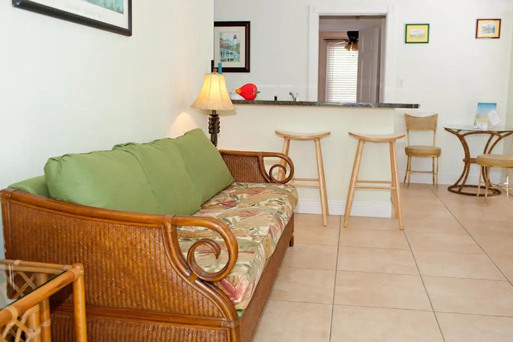 Double Suite with pool view (full double bed)
