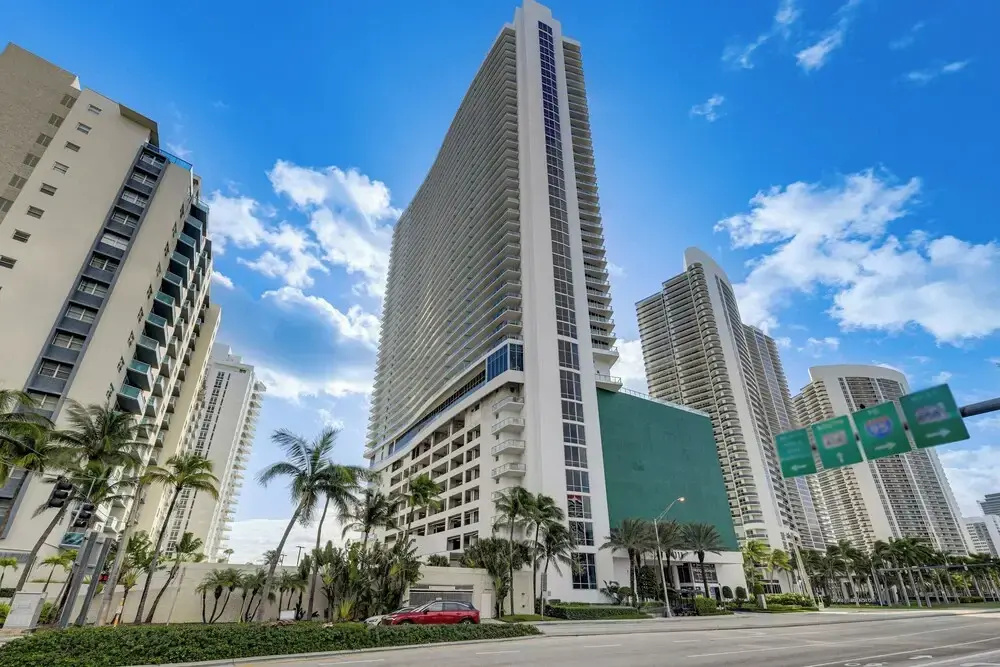 Luxe Condo w/ Hallandale Beach Oceanfront View!