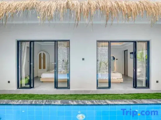 Villa Saffira – Cozy 2BR Pool Townhouse, Kerobokan - A Luxury Private Villa By Balinest Villas