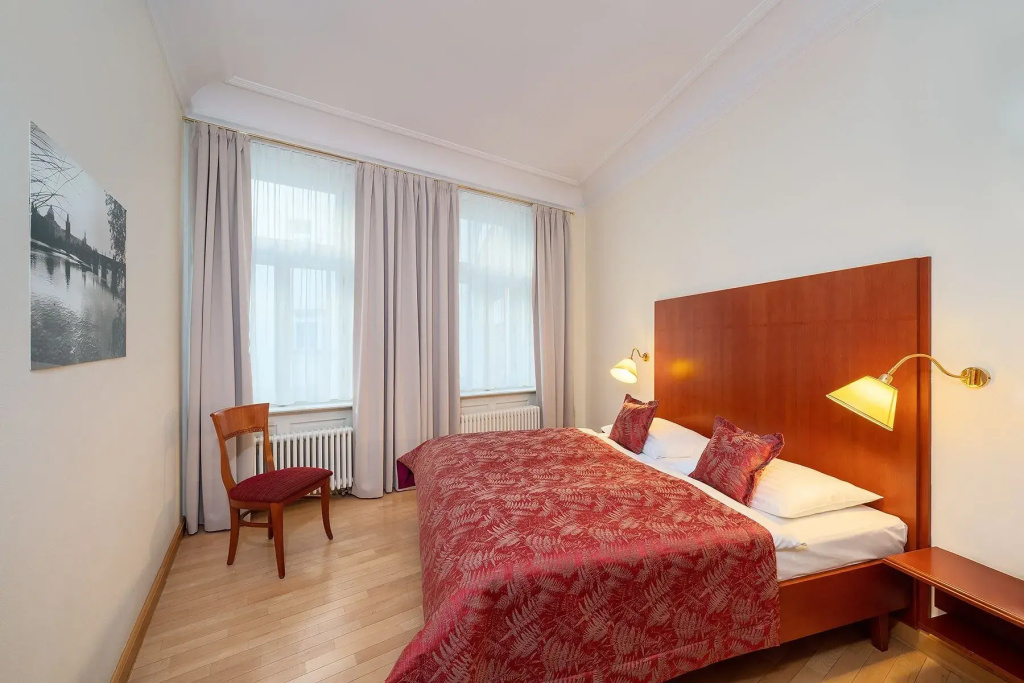 Hotel photo 12