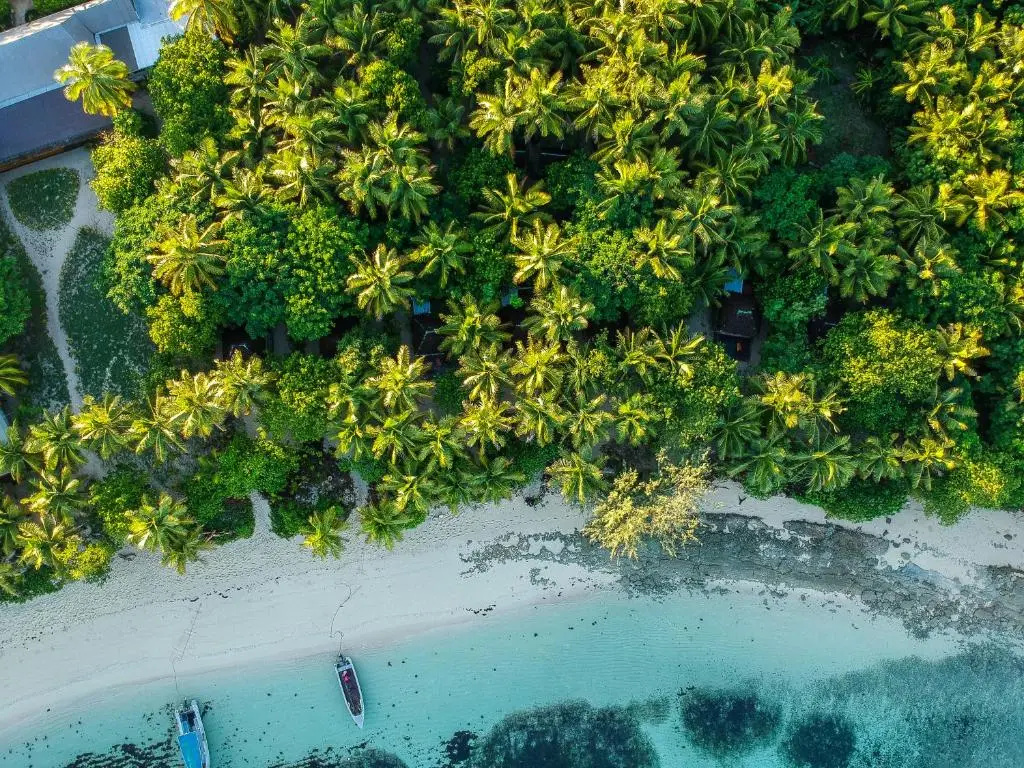 Barefoot Manta Island Resort and Marine Sanctuary