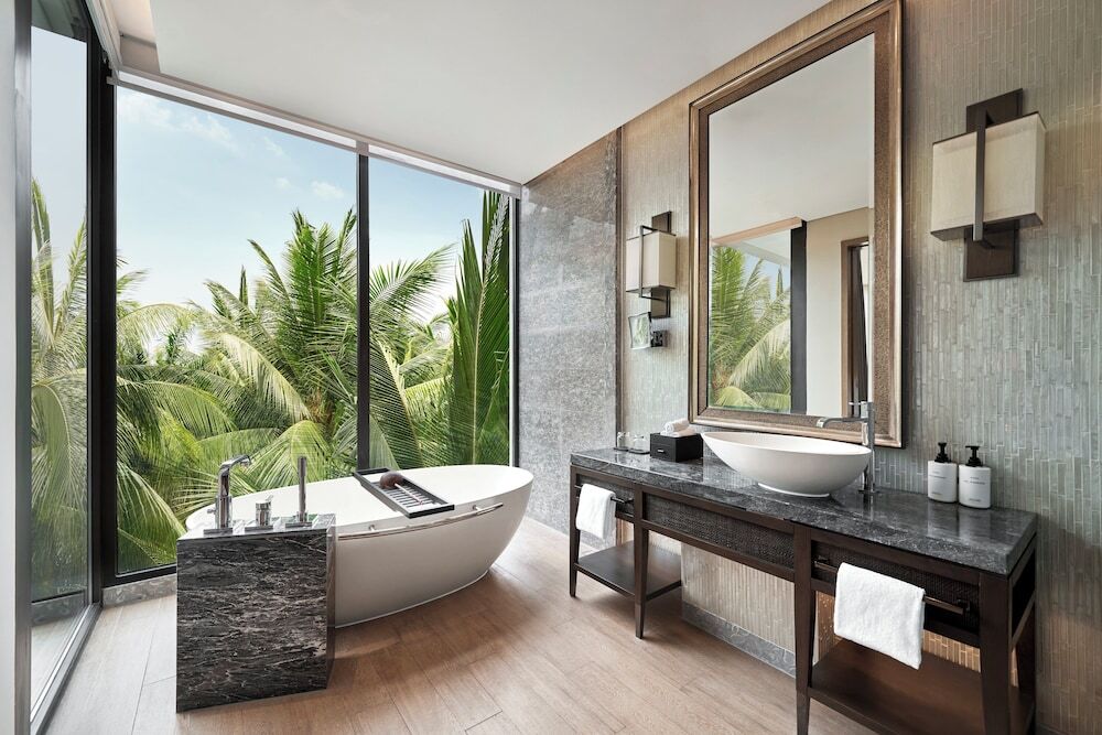 Intercontinental Phu Quoc Long Beach Resort