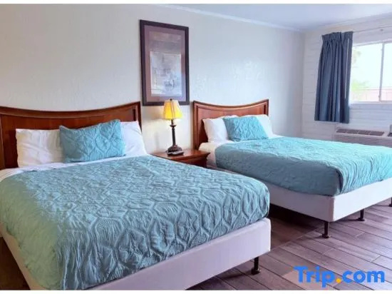 Champions Inn Del Rio Near Lake